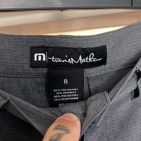 Travis Mathew Kids Shorts - Picture 3 of 3